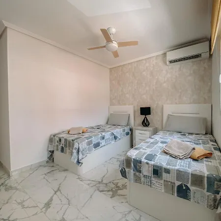 Happy Days Apartment Torrevieja